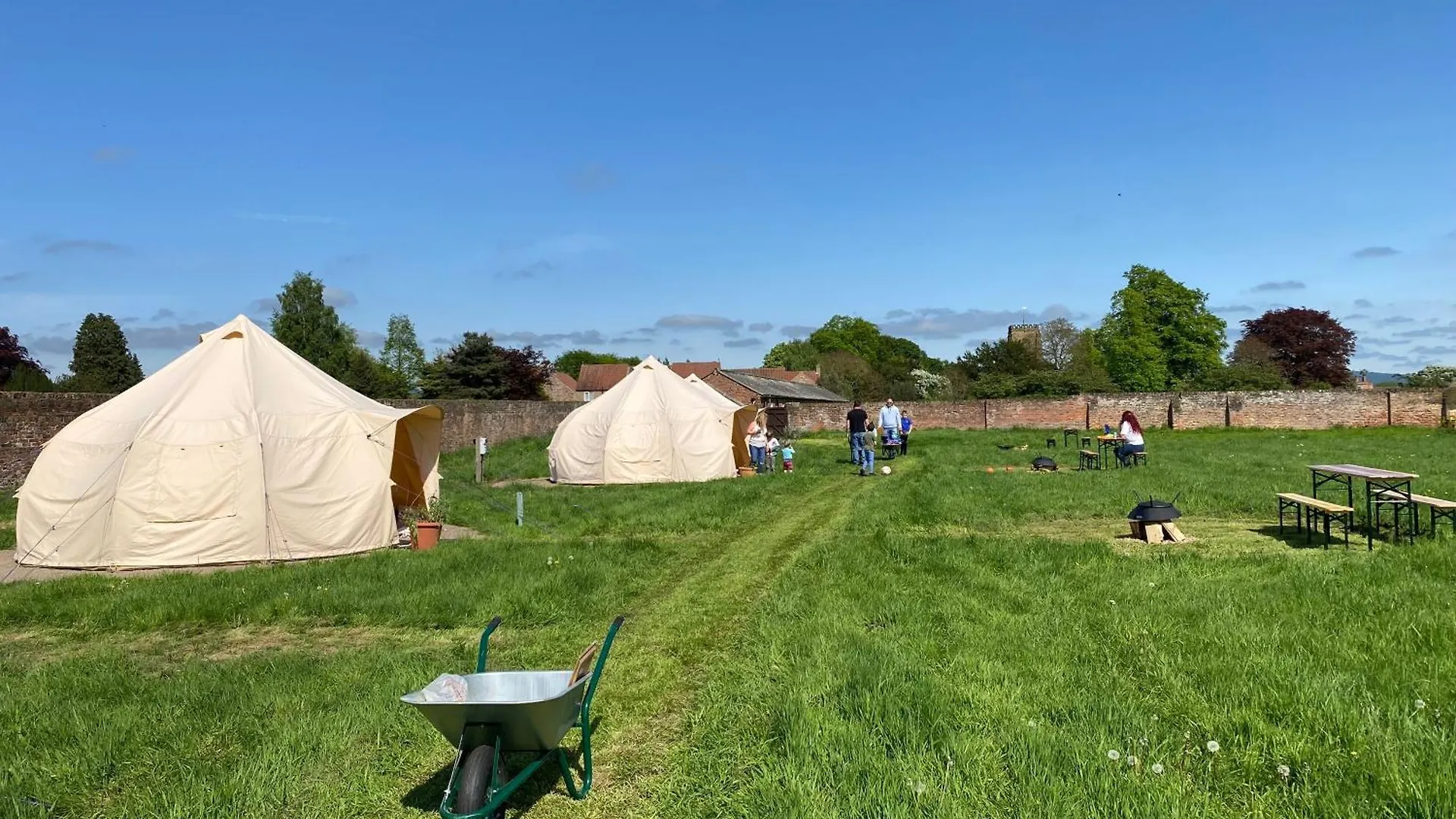 فندق Thirsk Hall Glamping المملكة المتحدة