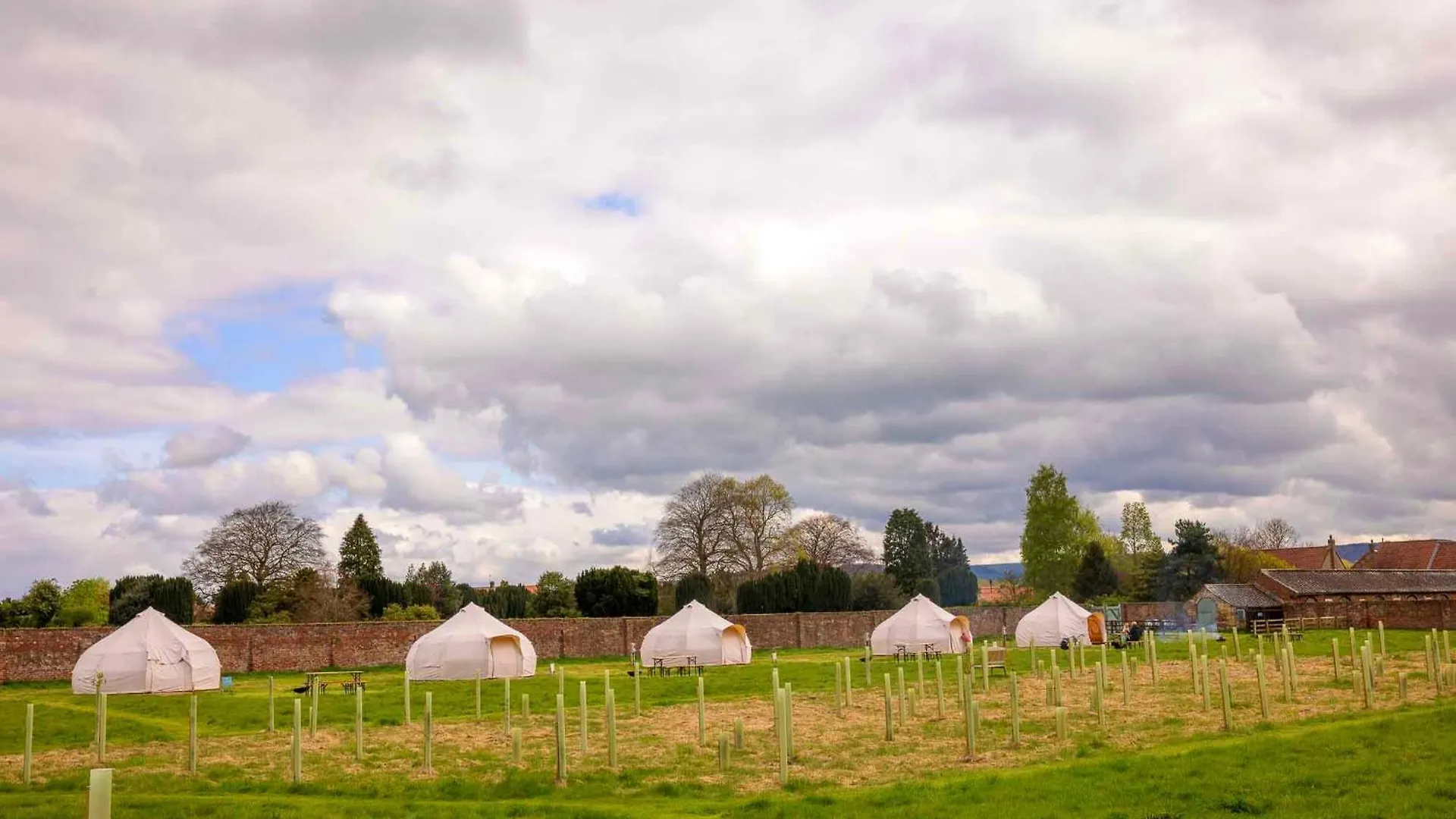 فندق Thirsk Hall Glamping 0*,  المملكة المتحدة